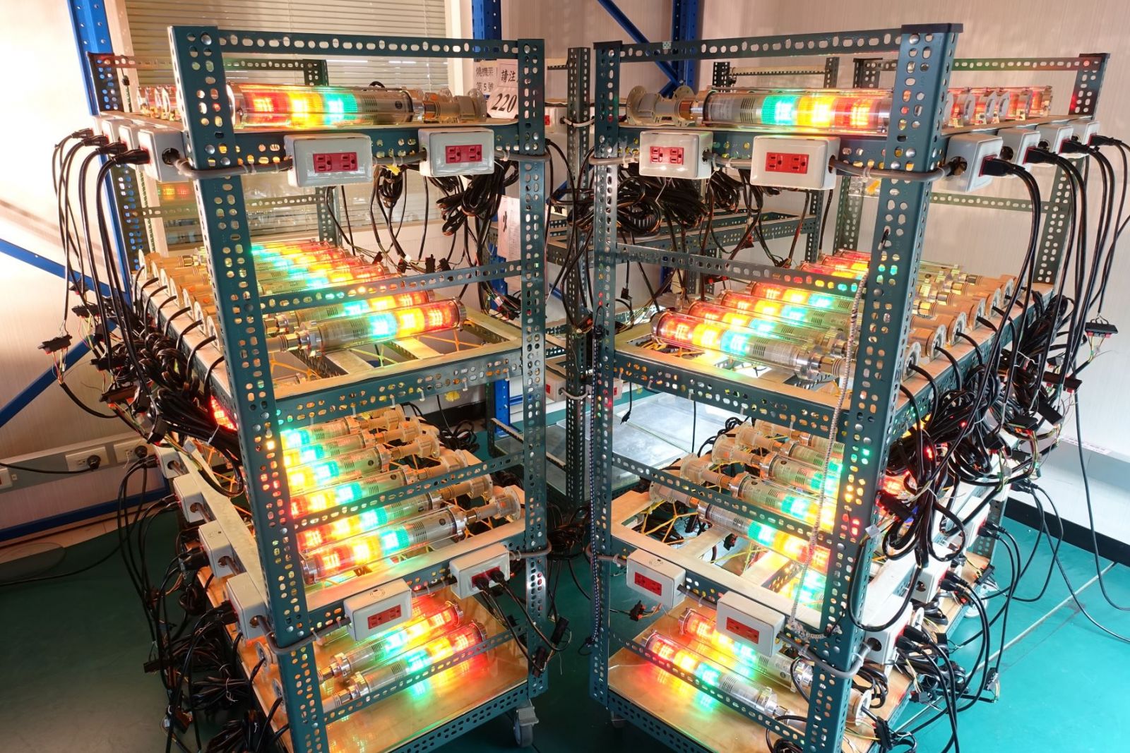 防爆積層信号灯_THT-EX