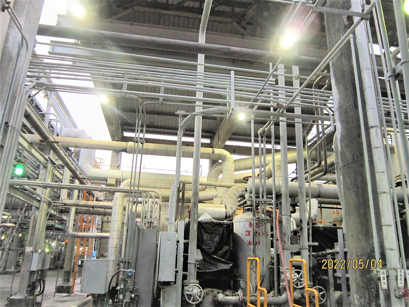 LED防爆照明器具_応用実績-ゴム工場設置実績